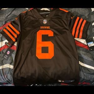 Medium Cleveland Browns color rush Baker Mayfield jersey